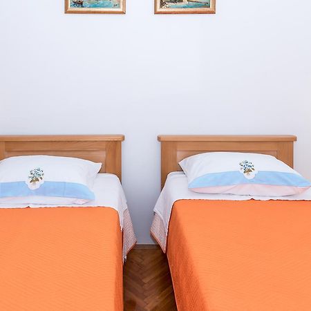 Apartment Promona Drniš Exterior foto