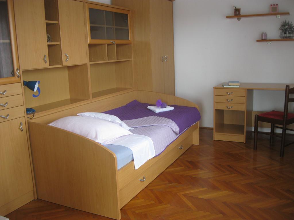 Apartment Promona Drniš Exterior foto