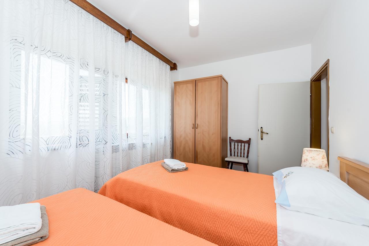 Apartment Promona Drniš Exterior foto